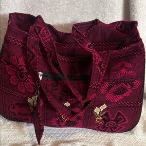 Embroidered Wine-Red Floral Tote Bag — Versatile Everyday Carry
